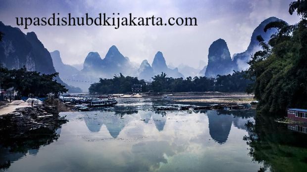 Pesona Keajaiban Sungai Li China